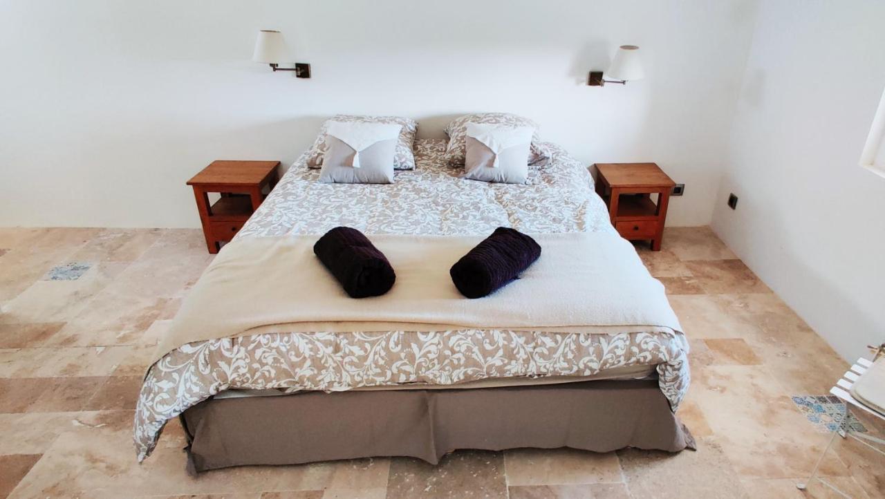 로슈포르트두가드 Superbe Chambre Avec Terrasse, Parking Prive, Jardin, Calme, Climatisation, 10 Mn Pont Du Gard #7 아파트 외부 사진